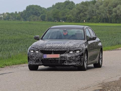 全新宝马3系即将发布！奔驰C级小心了！