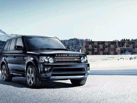 200万路虎过收费站, 打开车门一瞬间, 收费员直接吓愣