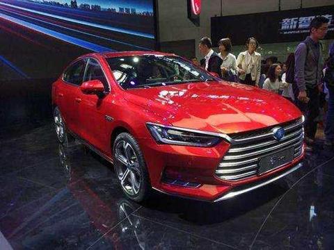 这车比雅阁漂亮，5.9秒破百，油耗仅1L，网友：20万还买啥帕萨特