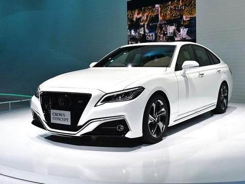 新皇冠比奔驰还漂亮，配2.0T卖25万