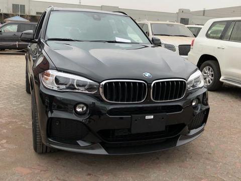 18款宝马X5 3.0T的发动机和8AT的变速箱组合出超强的性能