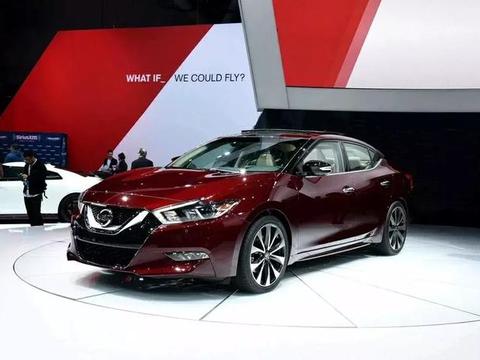 当年进口60万，敢挑战宝马7系，如今国产18万依旧卖不动