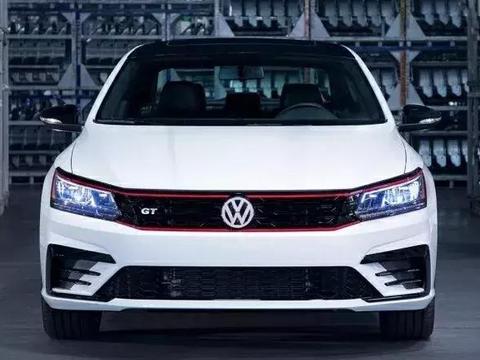 不得不推出最新最强车型，它就是全新一代帕萨特GT