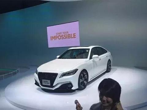 有一款很辉煌的车型已经渐渐的淡出我们的视线，它就是丰田皇冠