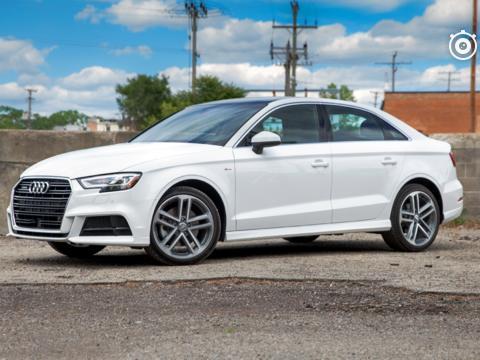 这个价格没骗人！奥迪这汽车比思域还便宜，奔驰宝马彻底追不上了