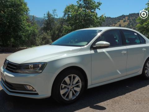 被称小号大众“迈腾”，油耗才5L配6气囊，买轩逸不如买它？