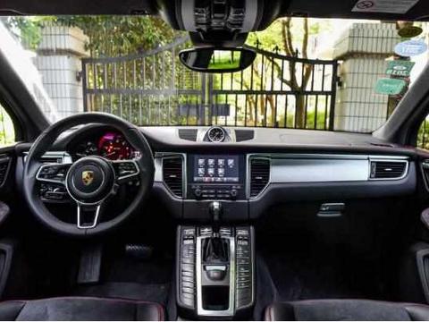 全世界最美四大中控！款款有特点！