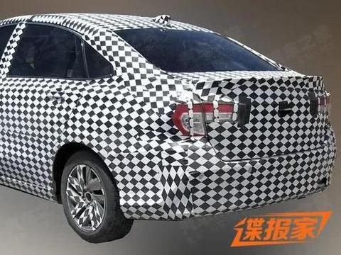 外观极具争议的本田车，如今终于要换代改脸，有机会取代思域吗？