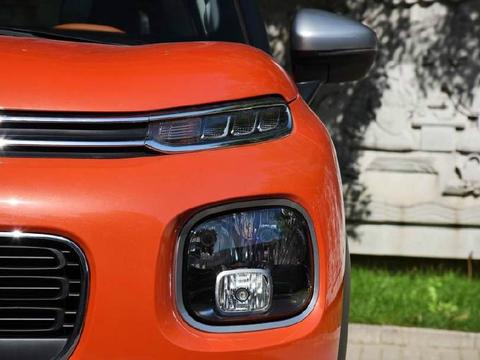 标志再也坐不住，新车比缤智漂亮，指南针看着都羡慕，要卖火