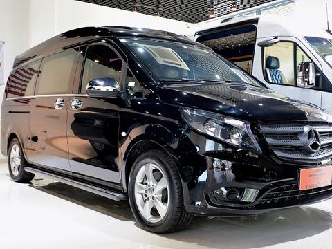 30万的奔驰威霆改装出百万级豪车范，人人看了都想进来K歌