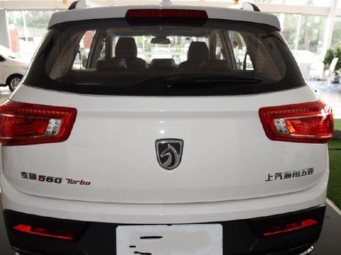 宝骏终于爆发！新车硬扛Q3，造型比GLA漂亮，8万起油耗7！