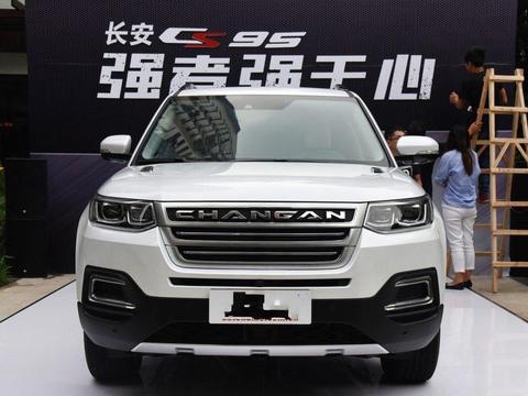 长安要火了! 车长4.9米轴距2.8米, 配2.0T6AT, 动力吊打汉兰达