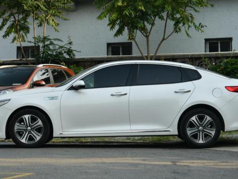 这款车当年卖25万比凯美瑞神气，现降到13万，老司机都选它！