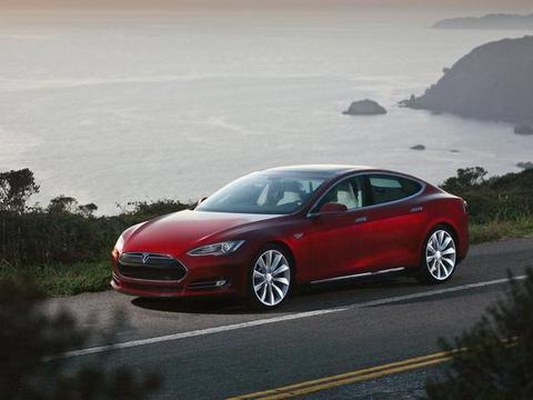 特斯拉车主有福了：没带钥匙也能开车