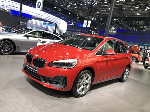 新款宝马2系旅行车上市 售22.48-30.68万元