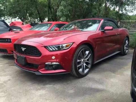 16款福特野马敞篷版 如何上演极品飞车