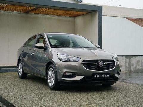 6万级又一黑马！比捷达更宽大，丐版就有6气囊ESP，估计是抢手货