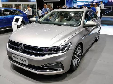 朗逸的死对头来了！只卖10万块更年轻帅气，连速腾凌渡都汗颜