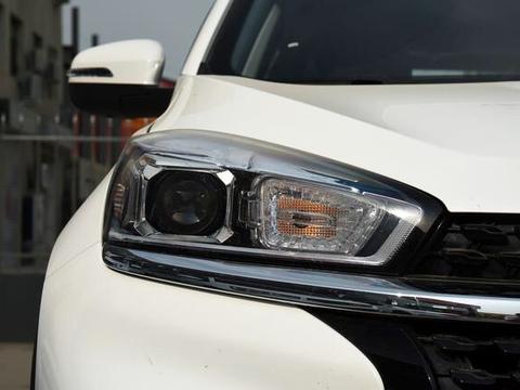 比H6大一圈，上市首月订单破万，不足10万，这国产车终于站起来