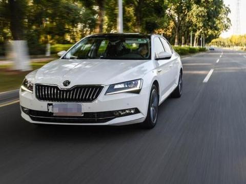 之前大多数人购买第一辆车的时候基本上都是以紧凑级车