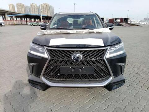 18款雷克萨斯LX570限量版详细评测。