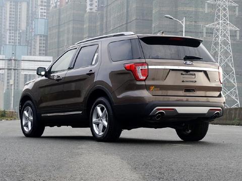 最实用的豪华SUV，国产后不到30万，逼格胜路虎，汉兰达凉了