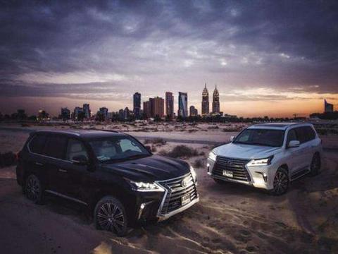 18款雷克萨斯LX570：行走在越野界的巅峰王者。