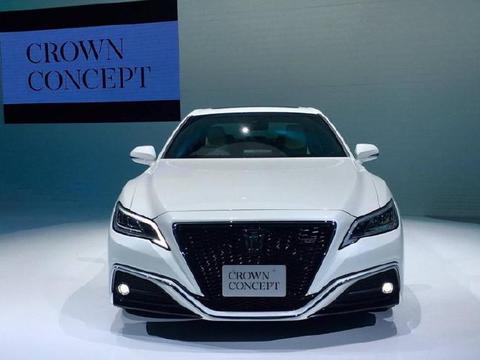 你以为这台车只是皇冠换代？一个特别铭牌，让奥迪都多看你一眼