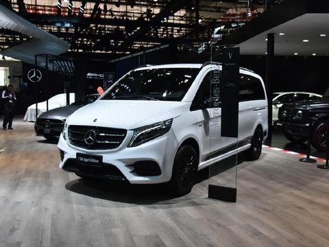 带着商业客户去飙车！奔驰这台V级不光有停车套件，还有套AMG