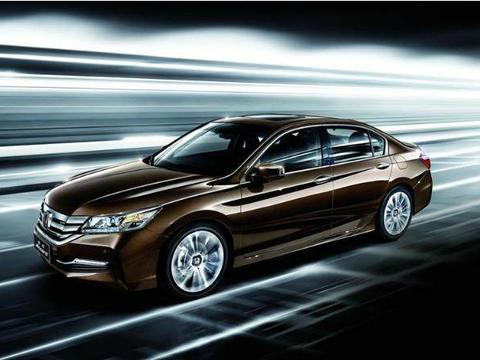 国内公认比较省油的四款轿车，不是速腾，不是卡罗拉，而是这辆