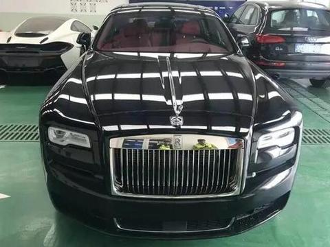 劳斯莱斯古斯特加长报价 奢华抢尽风头