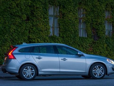 这款车在30万级别中口碑和性价比都是最好的，用料比BBA都扎实