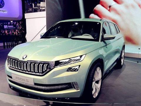 大众要逼死汉兰达！全新SUV比奥迪Q7霸气，仅16万还买啥途观！