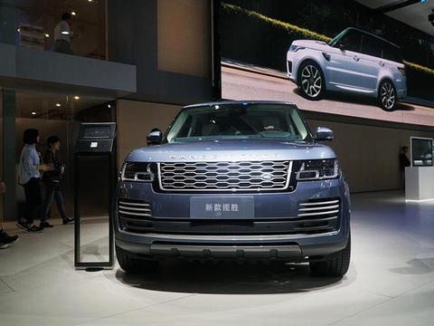 2018款路虎揽胜加长版同步了揽胜星脉的时尚元素