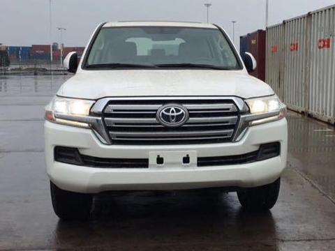 18款酷路泽4000EXR 七座陆巡V6