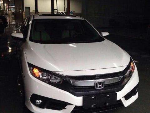 新提十代本田思域, 仪表盘上错别字连篇, 本田这品控真是醉了