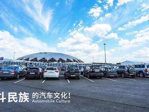 在这开车会惭愧？最霸气SUV遇见20年前的自己！