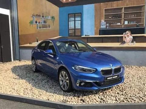 这几款车，比帕萨特便宜，买回家，班花都认为你很帅