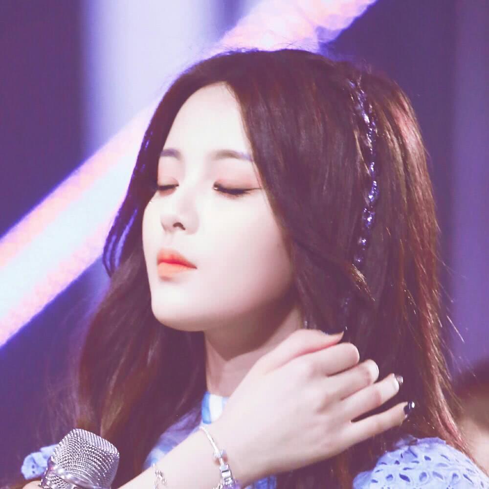 杨超越虽然外表清纯甜美,可这颜值还是被大家