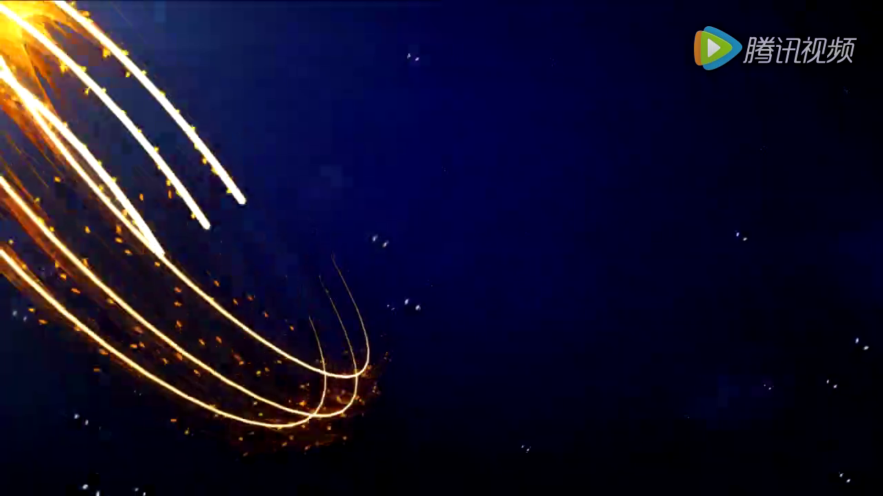 电动车红灯右转被撞飞，害人害己啊