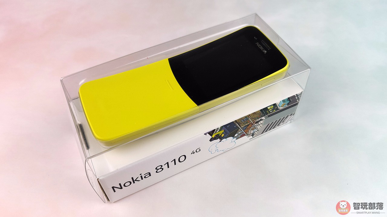 诺基亚81104G复刻版开箱图赏:网红香蕉机,竟