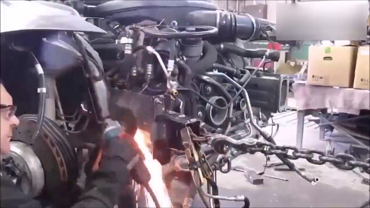 国外大神修复保时捷Boxter敞篷车 佩服佩服