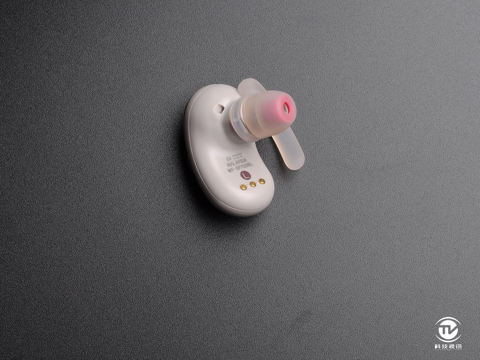 索尼WF-SP700N \/Bose SoundSport Free无线