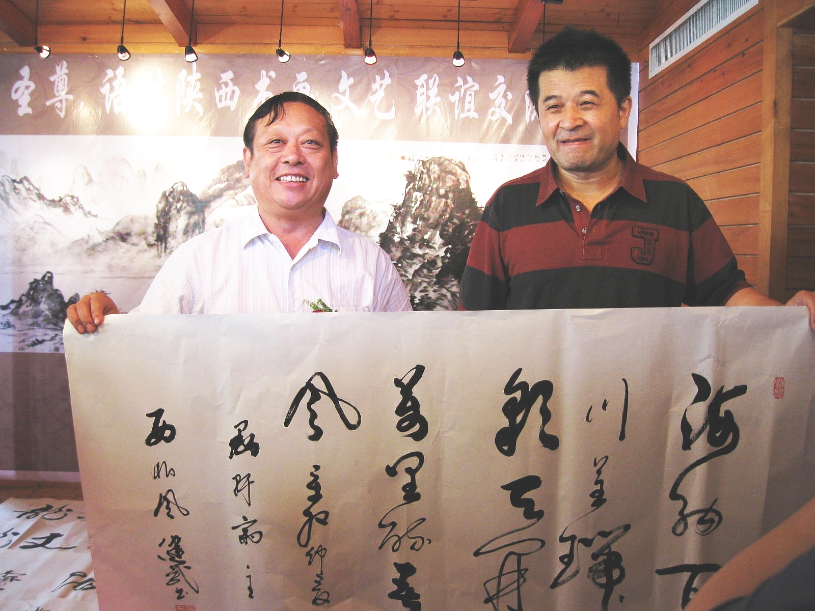 毕姥爷去了哪里，现在的年收入是多少，说出来你都不信