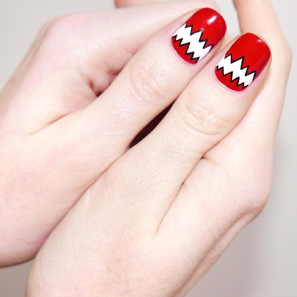 2018美甲流行色 夏季美甲图片推荐