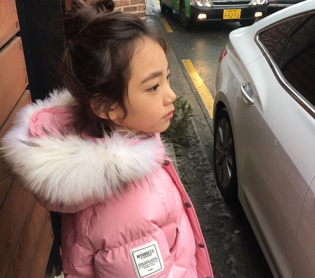 韩国最美女童星 小小年纪倾国倾城长大还了得
