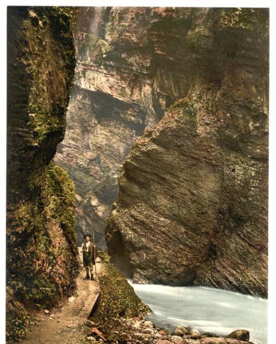 昔日强国如今沦为难民区 英国媒体曝光德国第