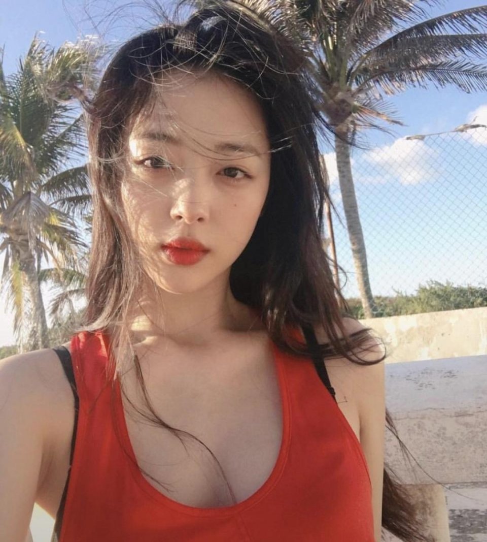 韩版郑爽自拍性感照片,身材又火辣,比郑爽还漂亮,美炸了!