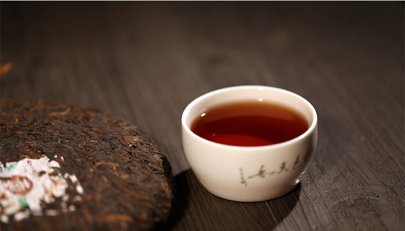 原来开水泡茶是错的，多少度的水才能泡出一杯好茶？