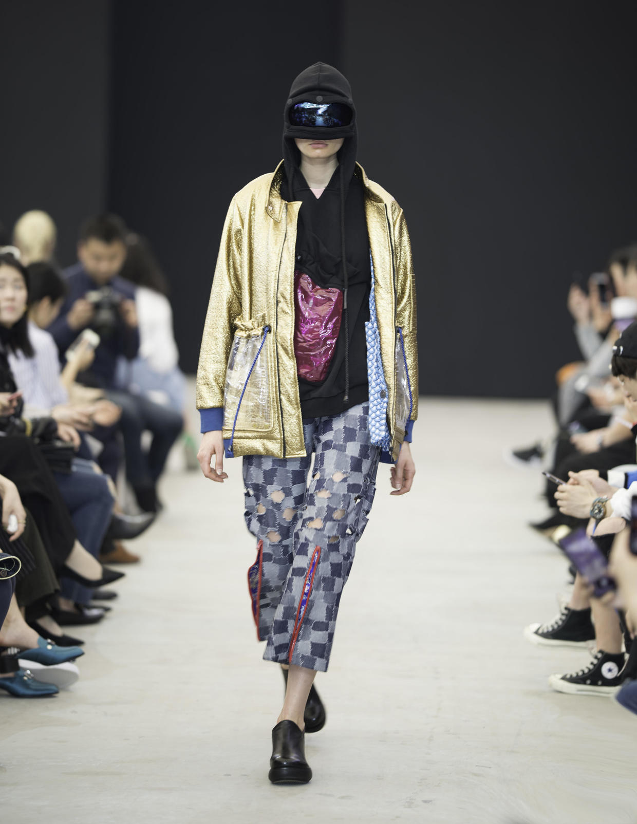 上海尚镜摄影学校 | 特邀合作时装周拍摄模特走秀(服装设计风格)